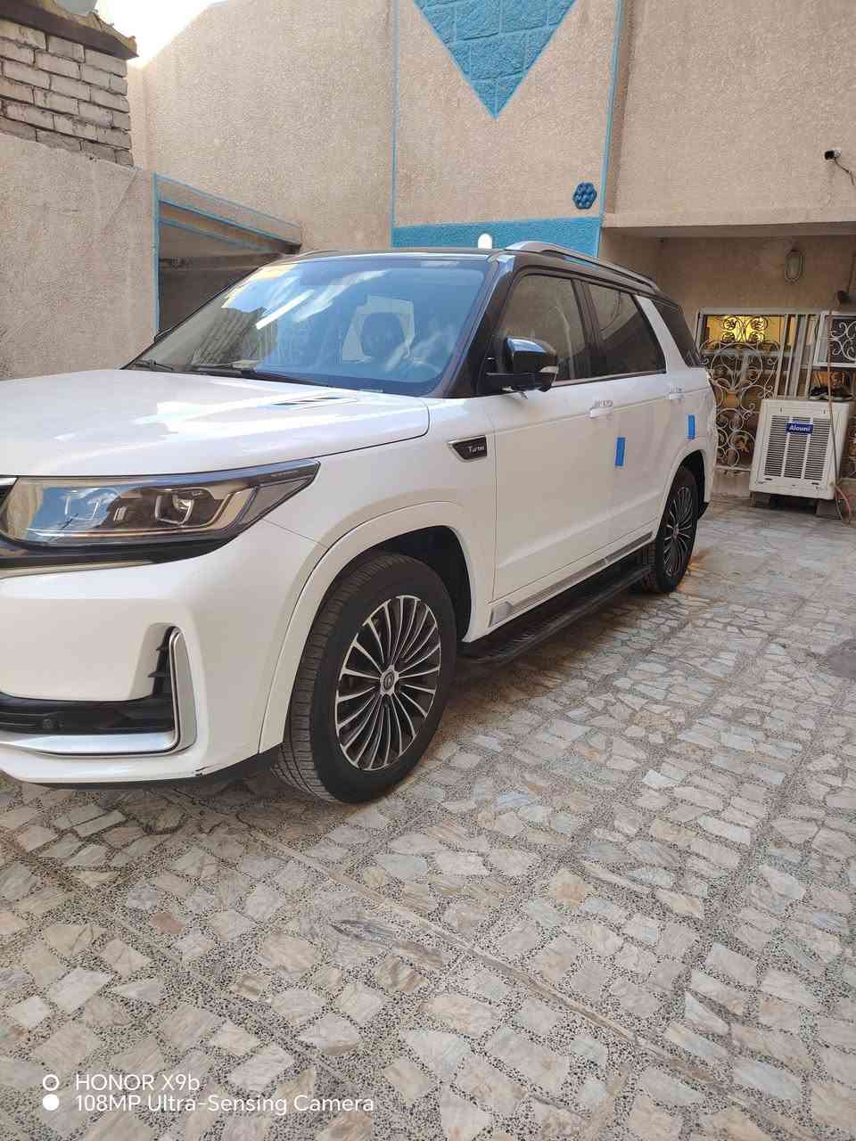 السلام عليكم
للبيع شانجان  CS 95 رويال  أعلى فئه دفع رباعي 

موديل 2022

السعر 189 

ماشيه السيارة 68 الف كيلو متر وقابل للزيادة 

شاشات لمس

صندوق كهرباء

رادارت + تحديد مسار

كشنات كهرباء وتدفئه وتبريد

قياده ذاتية

كاميرات 360 درجه

نظام كاميرات 3D

كاميرات مرايات جانبيه بدقة 4k

حساسات 360 درجه

هاند بريك دكمه

لايت وبك لايت LED

نظام للتحكم في الثبات.

نظام لمراقبة ضغط الهواء في الإطارات.

نظام التحذير عند مغادرة المسار.

نظام المساعدة عند صعود المرتفعات.

نظام منع الاصطدام.

نظام للتحكم في الانزلاق.

نظام الفرامل المانعة للانغلاق (ABS).

نظام للتحذير من الاصطدام الأمامي.

توزيع إلكتروني للفرامل.

نظام لمراقبة النقطة العمياء.

وسائد هوائية أمامية وجانبية.

نظام للتحكم في الثبات.

ذاكرة مقعد السائق

اضاءة محيطية

 رقم بغداد دولي بيع او مراوس حسب الاتفاق سعرها بيع ١٨٩ واذا مراوس ١٩٥ ورقه السياره عائليه ٧ راكب تبريد ثلج ثلاث قطع رقمي *********** وبي واتساب 

      بيها  وصيانة دورية داخل الشركة كل تبديل دهن وبعدها داخل ضمان بالشركة للسنة 2027

 والسونار مرفق في المنشور
