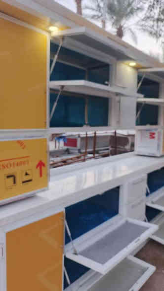 كاونتر مرمر فصال 
 اربع امتار ونص... سعر 425
توجد خدمة توصل بكرو
الشراي يراسل الصفحة أو يتصل *********** أو وتساب
