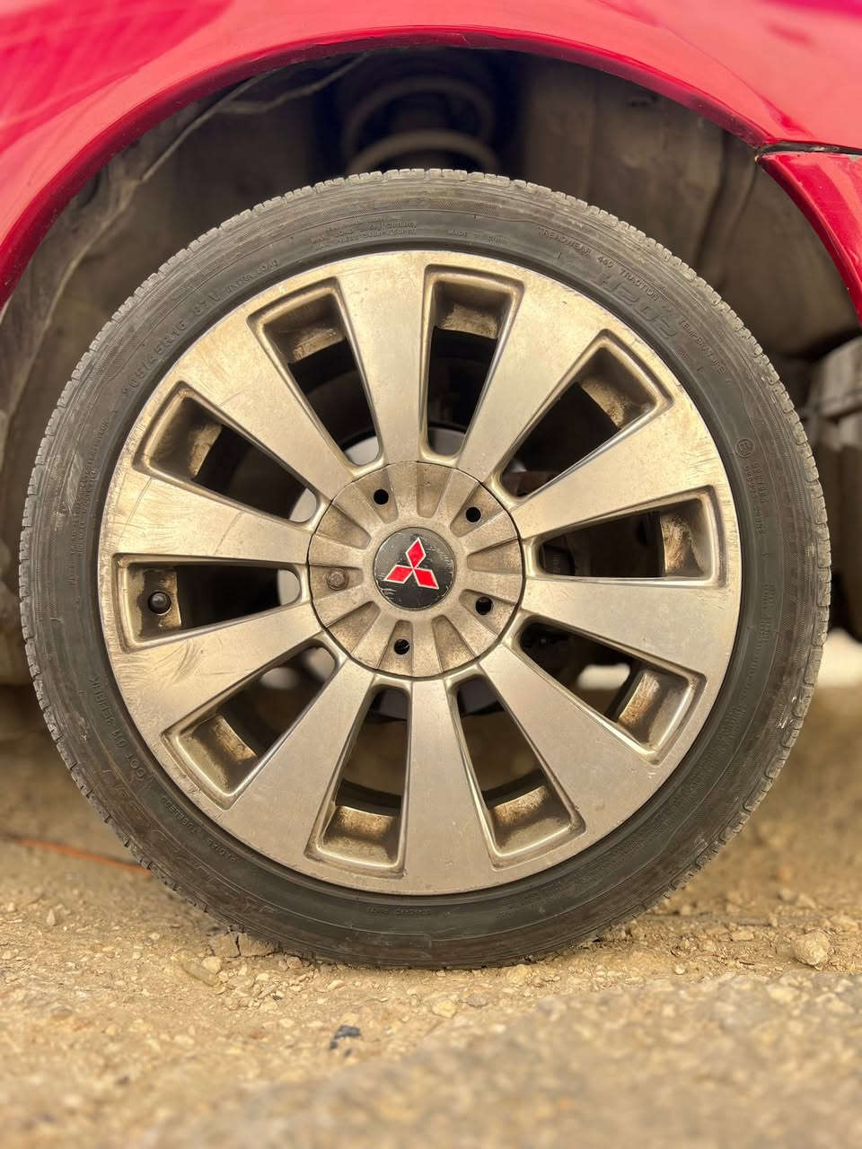 جنط متسوبيشي للبدل على سبيرات سود مع طوس


**إذا كنت صاحب هذا الإعلان وتريد حذفه لأي سبب، رجاءا أرسل رسالة إلى الدعم الفني**
