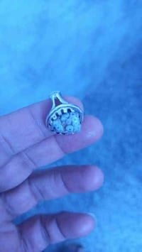 للبيع قيم وخذ بل يرضى بي الله ٠٧٧٦٢٨٧٧٧٧٨