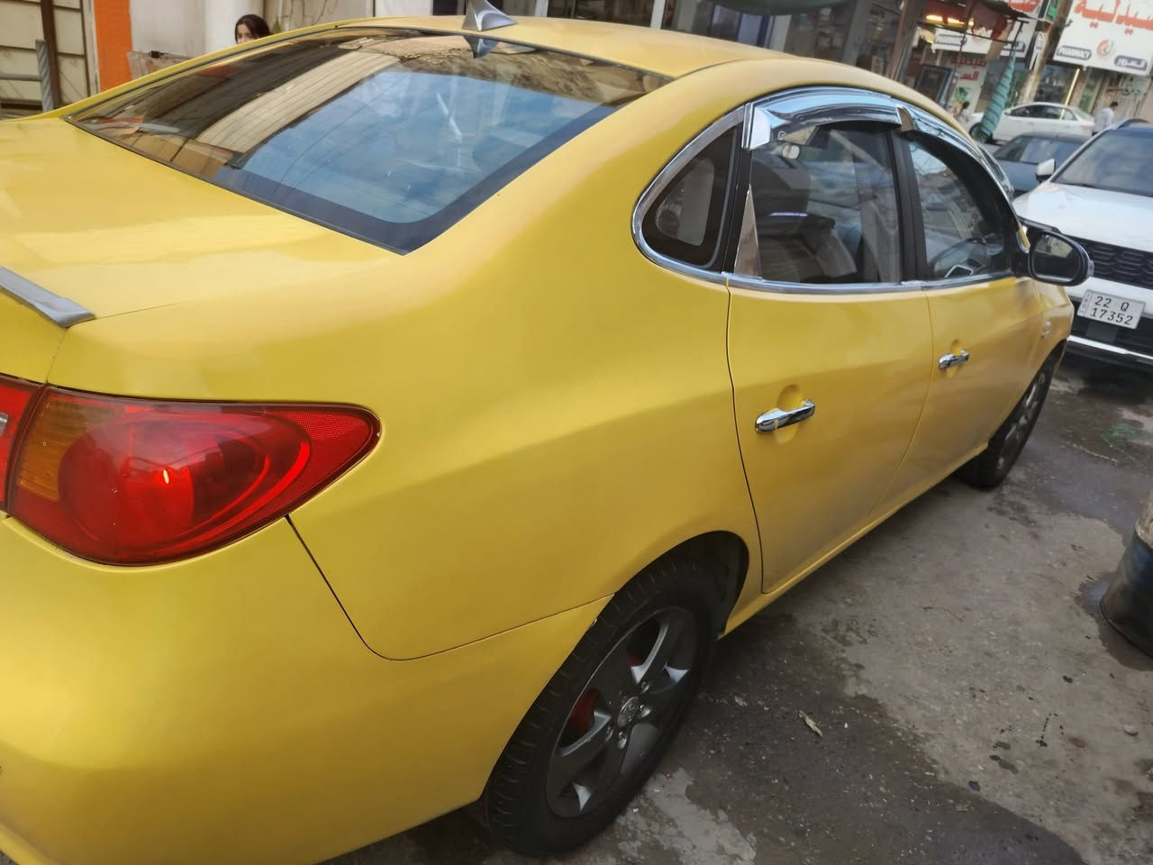 افنتي البيع موديل ٩ كربون بيه ورقيه السعر١٠٠ ٠/***********.شرعي اني سياره موصل الا يمن ***********
