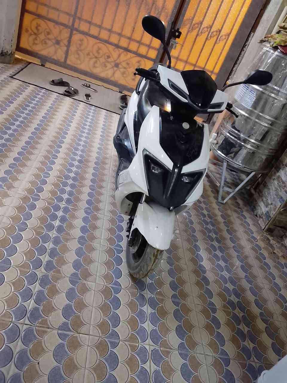 دراجه سكنس للبيع جاهزه دراجه نكره سلف سعره 400وبيها مجال بابل عنواني ***********

