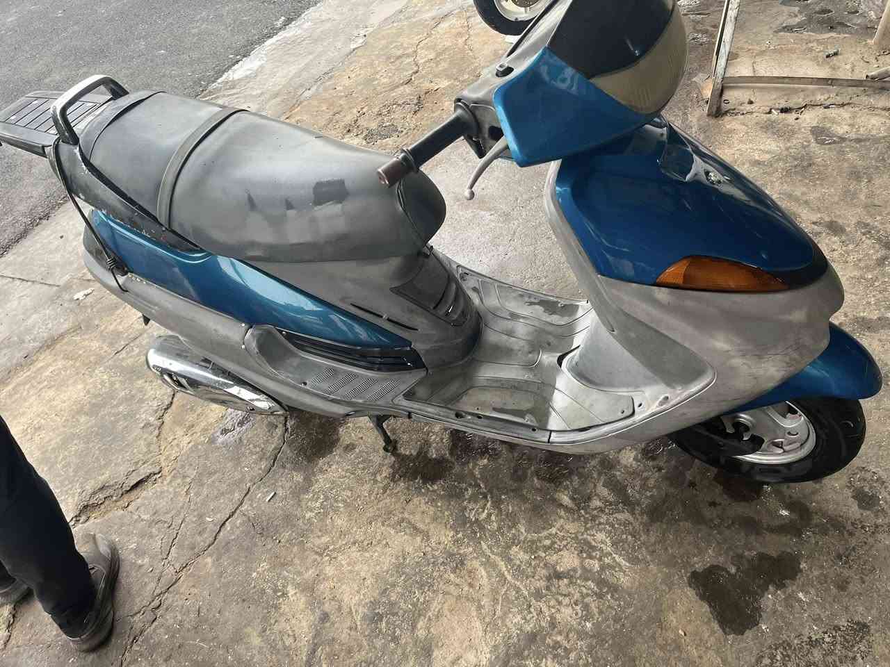 ياباني 100 شغاله ممفتوحه السعر500 (( الكراده مجمع مشن )) ***********
