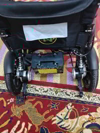 كرسي متحرك • ١٨٠كغ