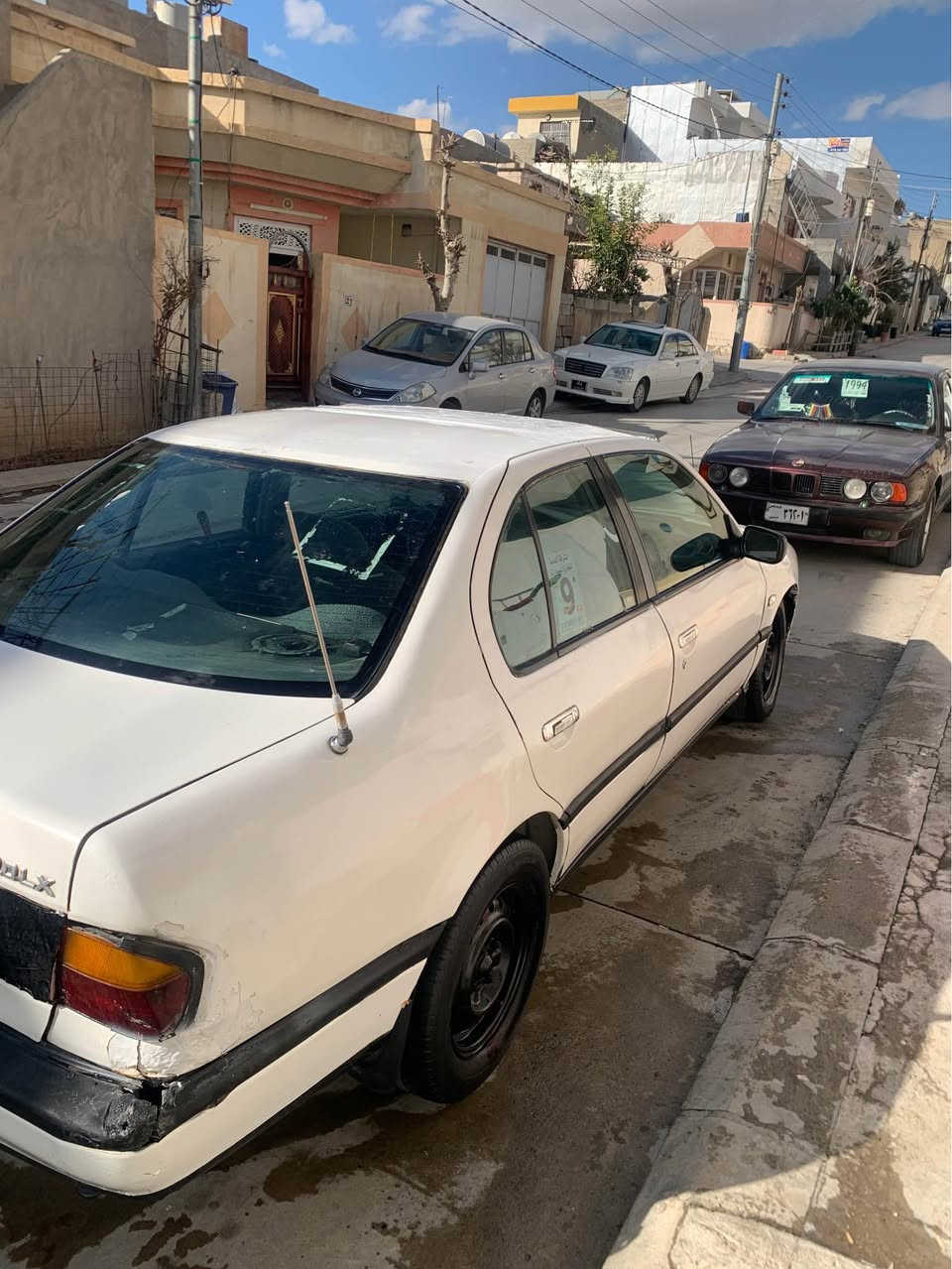 نیسان پلیمەر ئارم پلەسیک سلێمانی مەکینە ١٦ گێر و مەکینەی بیلەد سەنییە دوکەل و بوغاری نییە دەعموو لێدراوی نییە کامل کارەبای بەشەرت ناو دەری لۆک لۆکە سەیارەیەکی کەم مەسرەفە بەنزین بەس بۆنی پێوە ئەکات ماشەلە زۆر مەزبووتە کۆتای ١٢ گەلەیە ئالو گۆریش ئەکەم بەشتێک بەدلم بێت لە سلێمانیم *********** السليمانية, العراق
