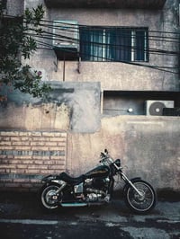 شادو سلشر 400 مرقم بغداد للبيع الدراجة مصروف عليها هواي وقليل تلكه سلش...