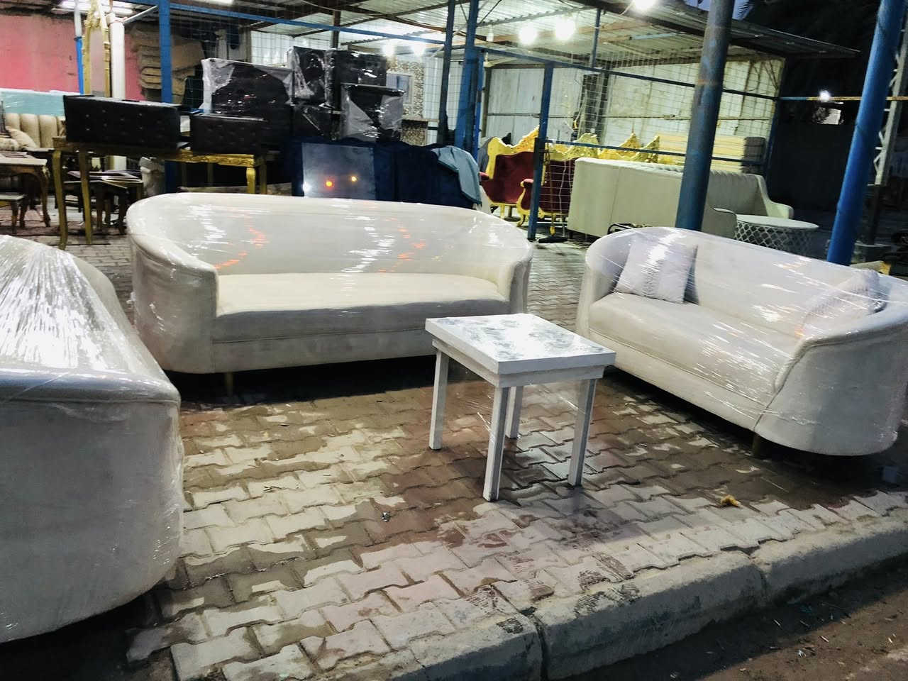 تخم كويتي نجارة للبيع
***********
