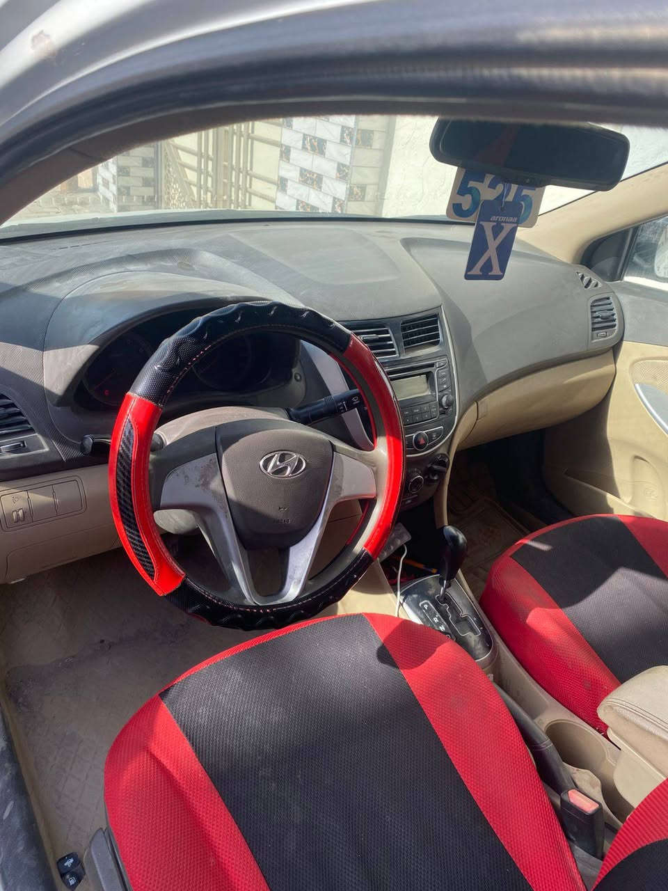 سلام عليكم اكسنت مديل ١٥ خليجي مكفوله كفاله عامه  محرك ١٤٠٠ كير محرك مكفول ممفتوح تخم تايراشاير بل مري كامره  تبريد كله بل كارتون  تدفئه كله شغال ماشيه١٣٢ قابل للزياده رقم قادسيه بسمي مداور ثاني يوم سنويه  جديده هزه السياره احله من الصور بعد معايزه كلشي  السعر ٨٢ وبيهه مجال للطيبين للأستفسار وات ***********
