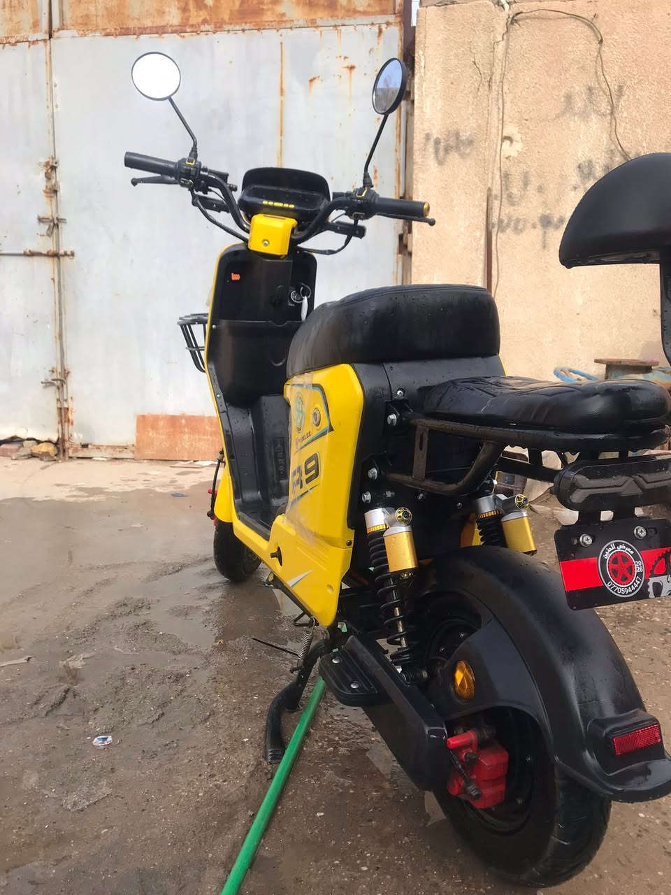 للبيع
R9
مديل2026
دراجه نضيفه 
فقط الكفر الاماي مال شاشه مطرور 
مبدله وايرات بطاريه اصلي حراري 
السعر 450 وبيها مجال 
***********
