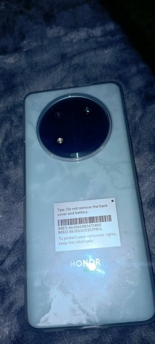 سلام عليكم موبايل هونر 9xللبيع سعر 450وبيه مجال استعماله  اسبوع


**إذا كنت صاحب هذا الإعلان وتريد حذفه لأي سبب، رجاءا أرسل رسالة إلى الدعم الفني**