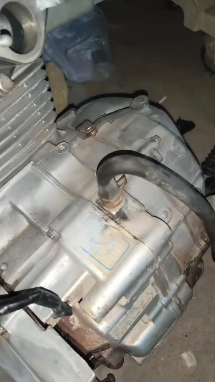 شباب مكينه للبيع نيرجي سعر 150وبيه مجال حك جيه***********
