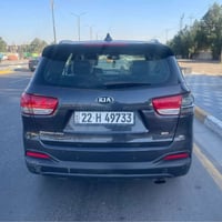 سورنتو 17 أمريكي  قطعتين صبغ بدون دواخل جاملغ وبنيد محرك 4  5 راكب نص ...