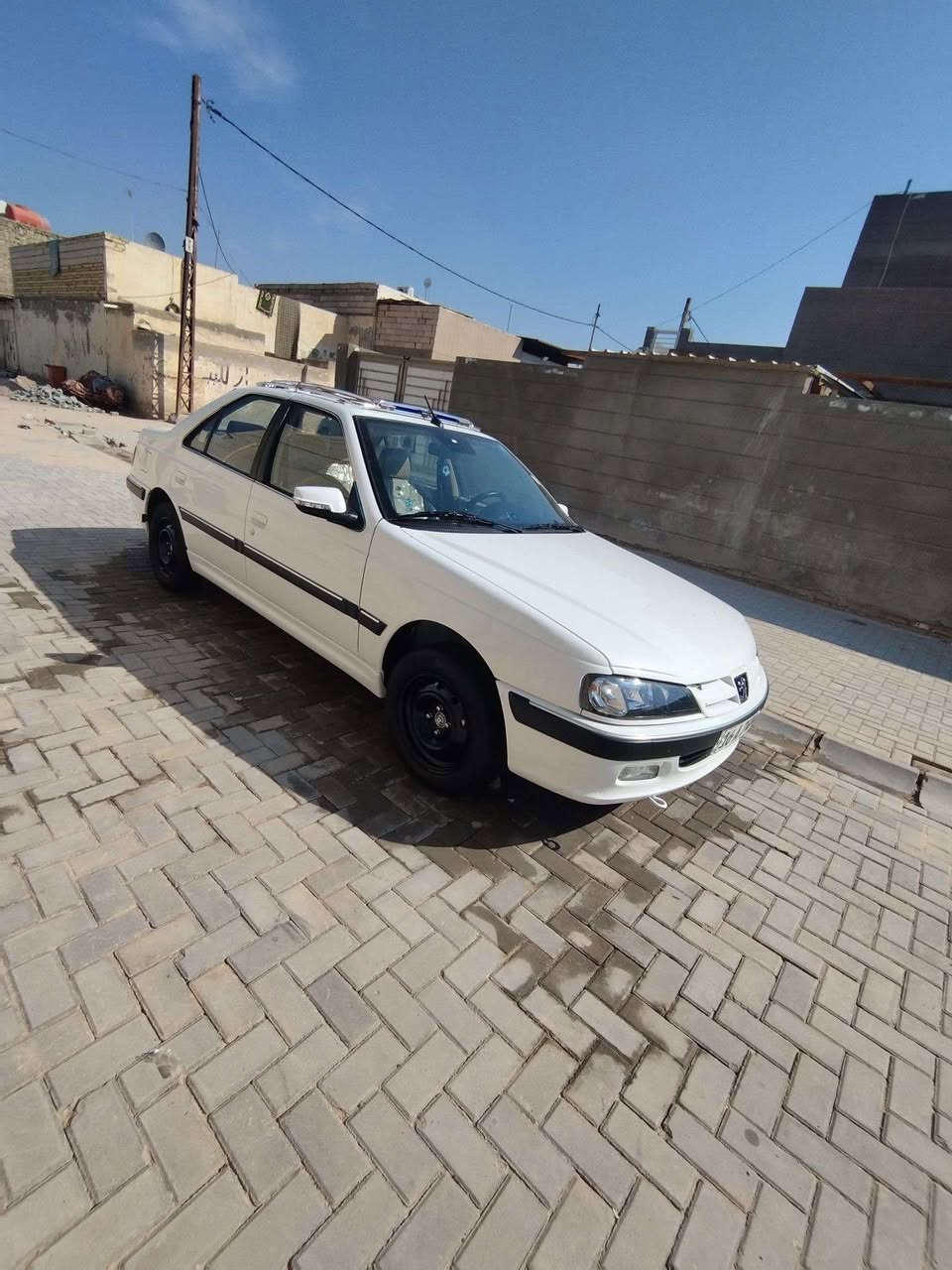 السلام عليكم بيجو باص 2024 للبيع كفاله عامه دوشمه جلد سفريات مكان ديوانيه ماشيه 9000الرقم ***********
