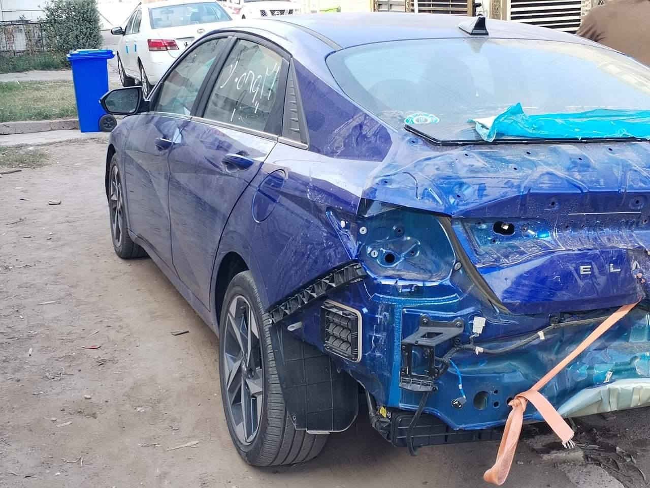 السلام عليكم عندي النترا 2023 لمتد هايبرد فول مواصفات 1/1 لمتدد ماكو داعي اذكر مواصفات ضربته خلفية خفيفة جدا بدون دواخل وايرباك وفقط تبديل الصندوق يعني قطعة وحدة صبغ وسيارة كلش نظيفة ماشية 30  الف ميل  لون ازرق 
للاستفسار على رقم متواجد على واتس اب 
***********
