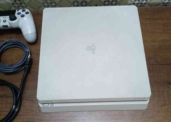 سوني 4 سلم للبيع
السلام عليكم متوفر جهاز سوني 4 سلم
الجهاز نظيف جدا ولم يفتح للصيانة نهائيا مستخدم استخدام قليل جدا
تفاصيل الجهاز:

• النظام: 13.02

• المساحة: 408 جيجا

• كامل الملحقات: جوستك أصلي واحد فقط + جميع الكيبلات

• الجهاز أونلاين وجاهز للاستخدام

• يمكن تجربة الجهاز قبل الشراء

مع هدية UPS جديد 

السعر: 290 ألف و قابل للتفاوض
للتواصل: ***********
