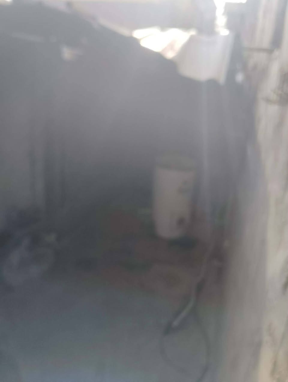 دار للايجار مساحه 150متر طابق واحد غرفه هول مطبخ مجمع صحيات داخليه وخارجيه لا توجد صاله المكان زوير الغربي قرب جسر بته وقريب جدا على شارع عام اجاره قفل 300الف مع دلاليه المكتب ***********
‏‪0785 586 9494‬‏
