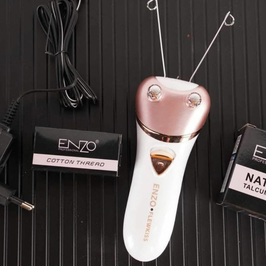 #جهاز ماكنه وجه ( حفافه ) ENZO الاصليه👍👍 من شركة انزو الايطالية  الاصلية 💯
حفافة تعمل على الكهرباء جميله جدا ومفيده سهله الاستخدام للحصول على بشره ناعمه لأسابيع بمجرد حركات بسيطه مع محتوياته من الخيط +محوله كهرباء شاحنه +پاودر وجه مو حافوفه تخبل بلاستخدام ❤️
لا تروحين صالون بيدج وانظفي وجهج من شركة انزو الايطالية 💯
حفافه راقيه جدآ وسهله الاستخدام 
تشيل الشعر من الجذور  وتشيل أنعم الشعرات 👍
منتج اصلي ومضمون🇮🇹 💯

لمعرفة السعر او الطلب مراسلة خاص📩🇮🇶
🚘 يوجد خدمة توصيل لجميع محافظات العراق


**إذا كنت صاحب هذا الإعلان وتريد حذفه لأي سبب، رجاءا أرسل رسالة إلى الدعم الفني**