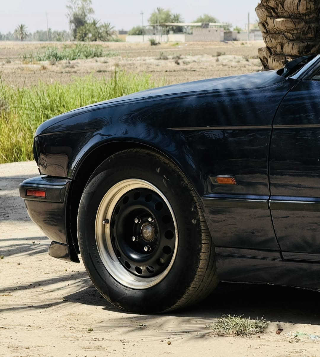 🧩🧩السلام عليكم🧩🧩
تخم ويل اسود فافون BMWاصلي امختم 
حجم البلاد 15من النوادر (موسبيرات )
وبدون وزن خفيف جدا مع تخم تاير جديد موباله
مكاني النجف 
للمراوس بويل رياضي 
***********

