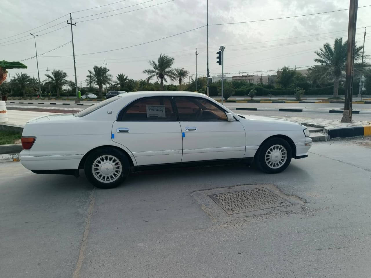 السلام عليكم سيارة بطة فصل للبيع موديل 94 كفالة عامة  مكفولة كص ونقل وضربة مكينة وكير كارتون ثنين ونص طخم تاير جديد حدادة جديدة وكهربائيا شغالة رقم ذي قار سنوية لي 28 مجددة تبريد ثلج 🥶🥶 السعر 52 وبيها مجال مكان السيارة البصرة سفوان رقم صاحب السيارة ***********
