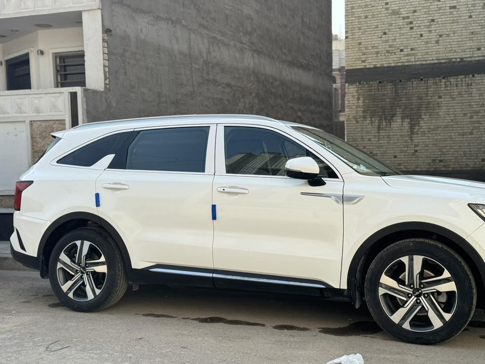 سورنتو 2023خليجي فول عدا البانوراما السيارة جديدة 6سلندر لاستفسار  ***********
