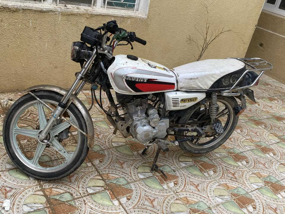 السلام عليكم دراجه للبيع سيفان 2020
مكان ديالى جديده الشط باقي تفاصيل رمشلي اني اخابرك وبل خدمه ***********
