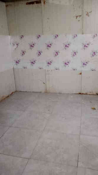 دار سكن تجاوز للايجار
الموقع البصره 

الجمعيات قرب الرعاية الاجتماعية 

قرب اكاديميه الثقلين 

مساحه البيت 200م

البيت يحتوي على غرفتين وهول واستقبال وحديقه كبيرة 

وبالإضافة إلى 3براميل ماء وگيزر وماطور 

البيت جاهز للسكن 

الايجار 200 

مقدم شهرين 400الف عند السكن 

***********
