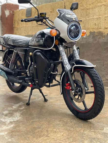 سلام عليكم دراجة دايوان موديل 2025 أوراق اسكنر يعني ما مدفوع كمركها بعدها بل جيس اخت الزيرو ماشية الف وشوية استخدام شهر دهن اديرلها درجة أولى ابو 15000 الف دراجة كاملة مكملة تجي تأخذها انته ومغمض سبب البيع محتاج فلوس المكان ناحية كنعان منطقة البدعة السعر 1550 مليون وخمسمية وخمسين وبيهت مجال للطيبين
رقم الهاتف ***********
