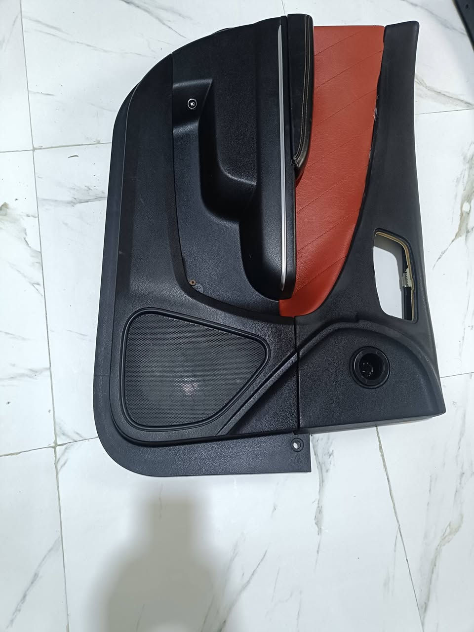 بطاين جارجر يرهمن من موديل 15_23 السعر 110+بيبان اثنين جهه السايق مصبوغات بدون شخوط للون فيلي السعر 200 موبايل ***********
