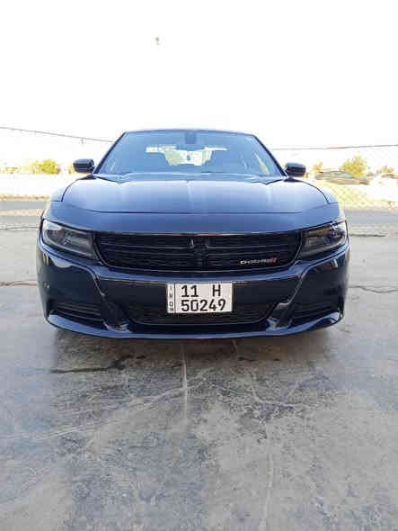 السلام عليكم جارجر موديل 2016للبيع بيهه مكانات صبغ صدر جديد تخم تاير جديد السياره ما مشتغله خط ابد السعر 170وبيهه مجال مكاني بغداد الراشديه ‍‍***********
