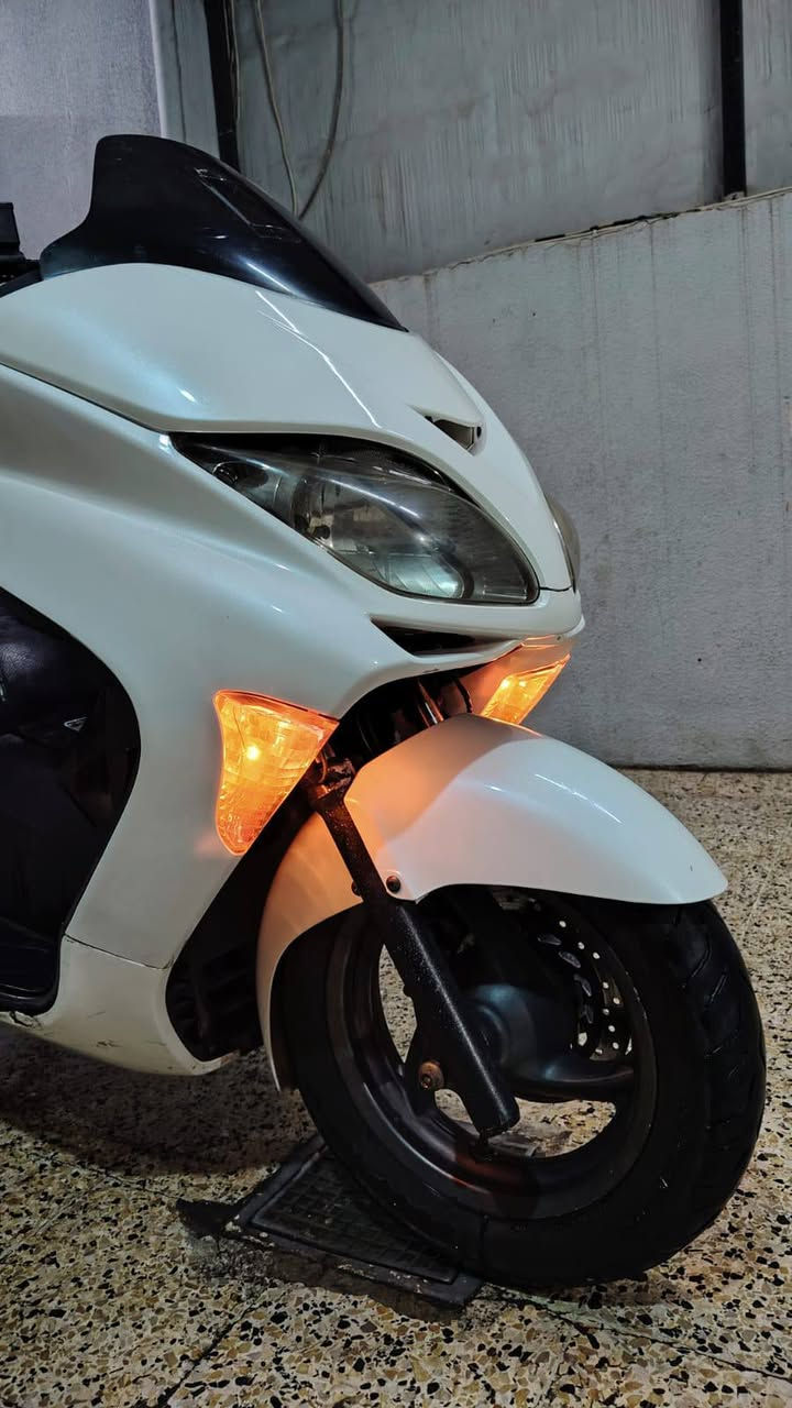 فورزا 08 للبيع مو شراي لاتعبني ▫️
مرقممممممممم انتبه♦️♦️♦️♦️♦️♦️

ماشي 48 الف▫️

مكينة مامفتوحة شرط▫️

الكير ملغي ▫️

اللون ابيض صدفي ▫️

الماطور جديد بس بي مالاحضات بسيطة ▫️

*الدرع الكدام مبدل ▫️

السنوية بأسمي تحويل شرط ▫️ 

الستاند حساس ▫️
كهربائيات شغالة ▫️
بصمة ▫️
كلوب جنطة▫️
السعر خاص ▫️


**إذا كنت صاحب هذا الإعلان وتريد حذفه لأي سبب، رجاءا أرسل رسالة إلى الدعم الفني**