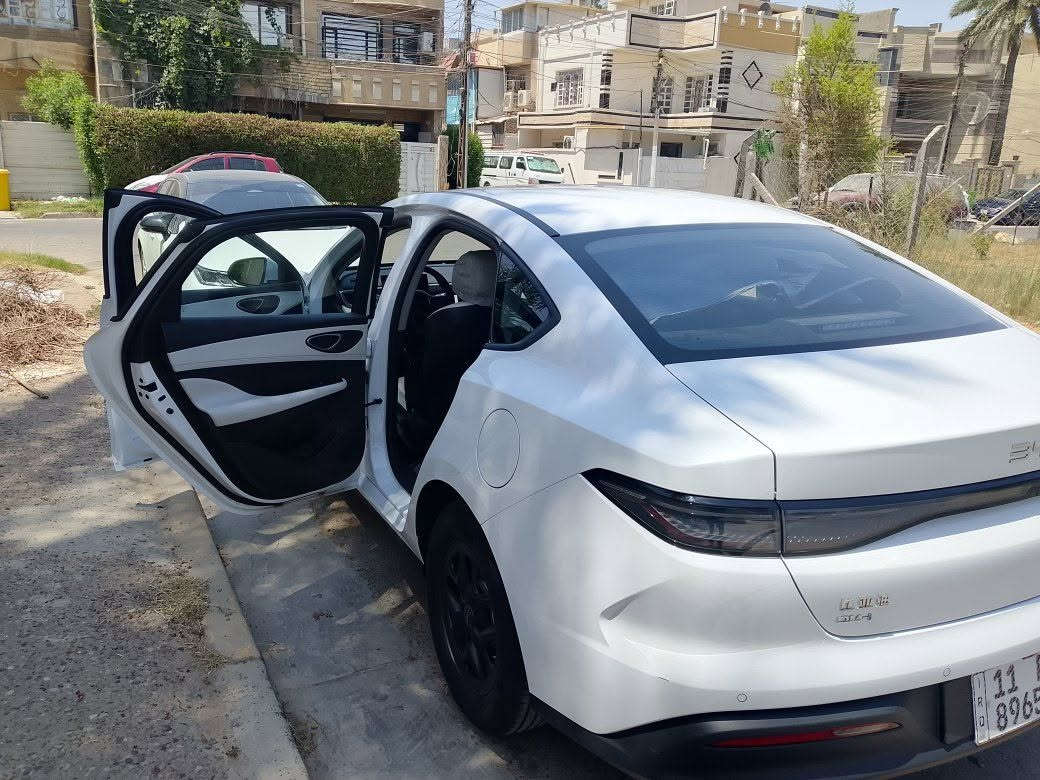 سيل فايف ماشية 11 سيارة ع وضع الشركة السعر 19مليون و500وبيهة مجال ***********
