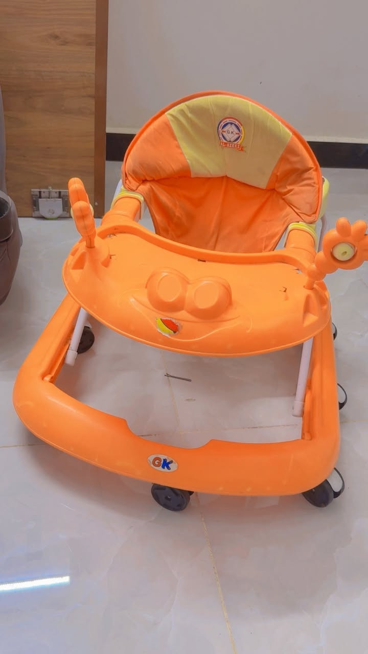 للبيع كرسي سيارة الاصلي ماركة Safety لعمر ٣ سنين ب٦٠ 
حجلة ب١٠
مستند تعليم الطفل ع الجلوس ب١٠
مكاني بغداد


**إذا كنت صاحب هذا الإعلان وتريد حذفه لأي سبب، رجاءا أرسل رسالة إلى الدعم الفني**