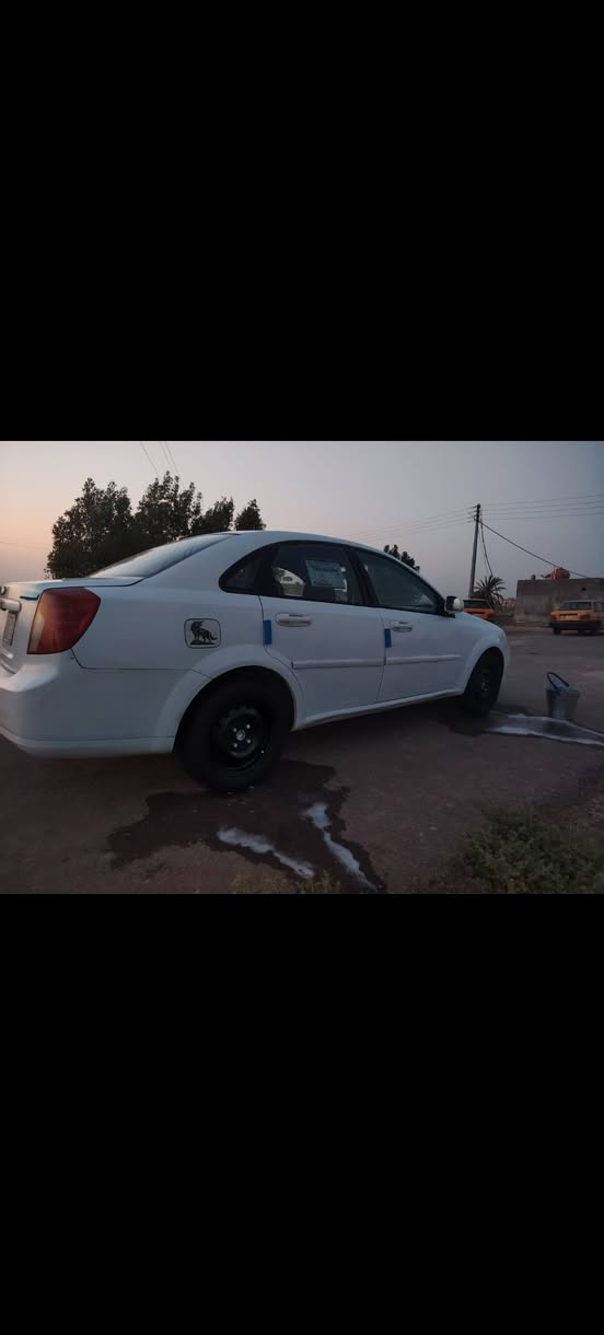 سلام عليكم وبتره 20011 مكينه الف وستميه كير مكفول تخم تاير تبريد شغال حداديه جديده سنويه توها نافذه كهربايات كلها شغاله رقم ميسان سياره رشات صبغ فقط سياره مال جناي وارد خليجي سعر ٥٣ ويبه مجال ***********
