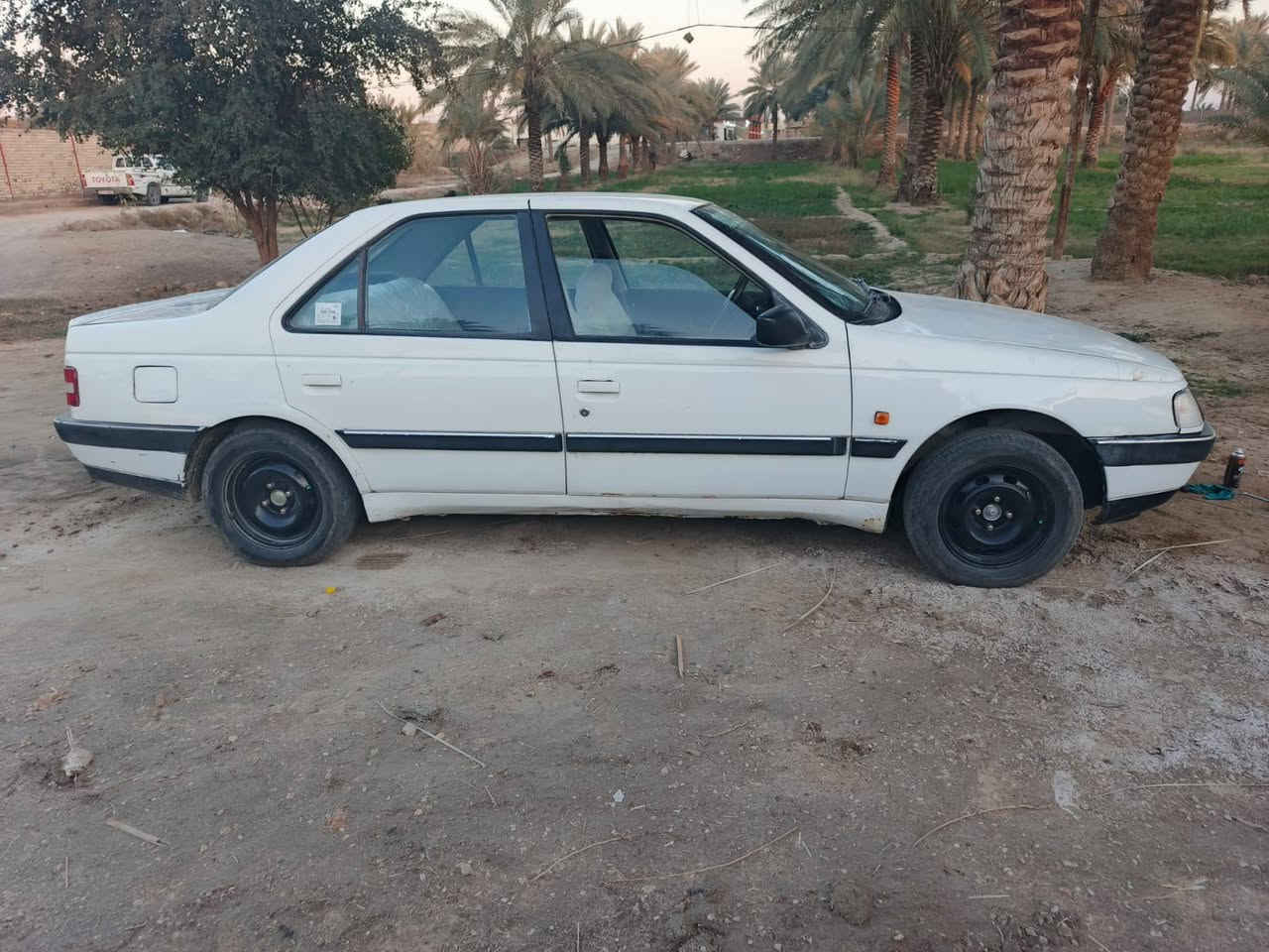 بيجو 405 مكفولة 2012 رقم مثنى مشروع وطني مكاني طويريج  الخيرات السعر 42 وبيها مجال ***********
