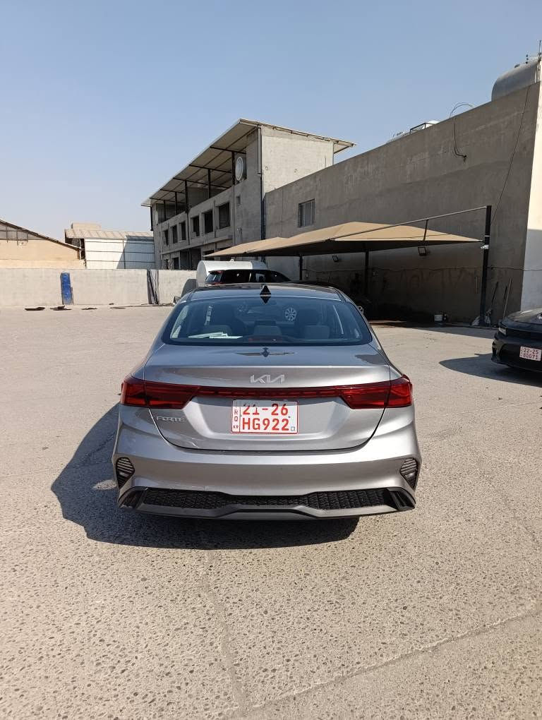 السلام عليكم 
للبيع كيا فورتي فيرانى 2024 LX
محرك 20 دوش 
ماشي 52 الف ميل 
سيارة بيها چملغ وبولند كلئر امريكي فقط 
سياره بدون ضربه بدون حادث وبدون تعديل بشرط
سياره بدون شخوط و بقصات شرط 
سياره بدون رقم ترقيم شمالي فقط 
تكلفة رقم 11.5 ورقه ونص 
اي استفسار عن سيارة خاص مفتوح 

السعر 132وبيه مجال 
اخوكم شلال كوردى 
*********** واتساب
عنوان أربيل معارض السيارات أربيل, العراق
