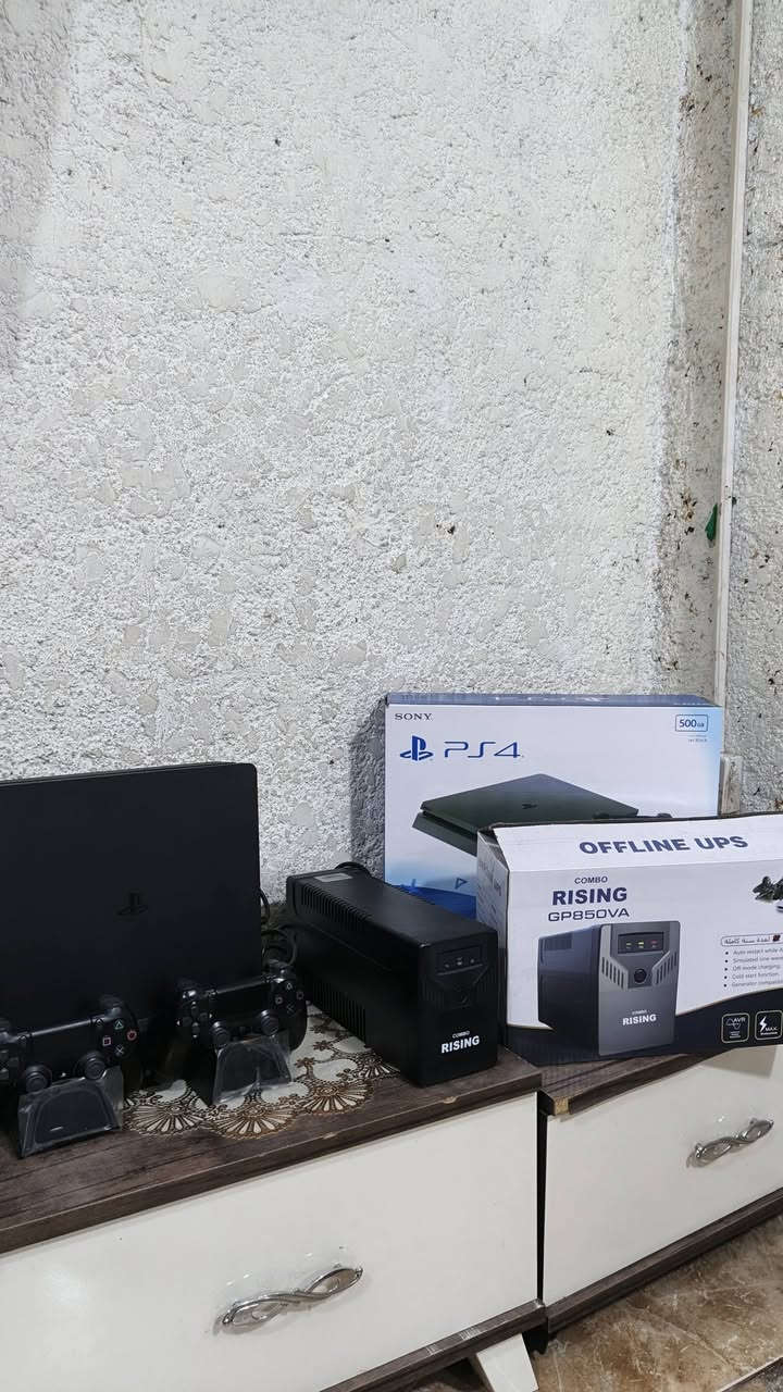 اخوان سلام عليكم
بلي 4 واحد تيرا مهكر نظام 12.52
مصار شهر من اخذته جديد ويا يو بي اس 850
وقاعد شحن جويستك وتبريد
و جويستك اصلي وثاني تجاري
بغداد حي العامل او البياع 
شراي يتصل ع رقم 
***********
مستعجل ع بيعته
