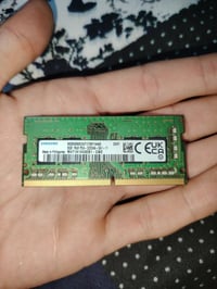 فلاش ١٦جيجا • فلاش ٨جيجا • اصلية