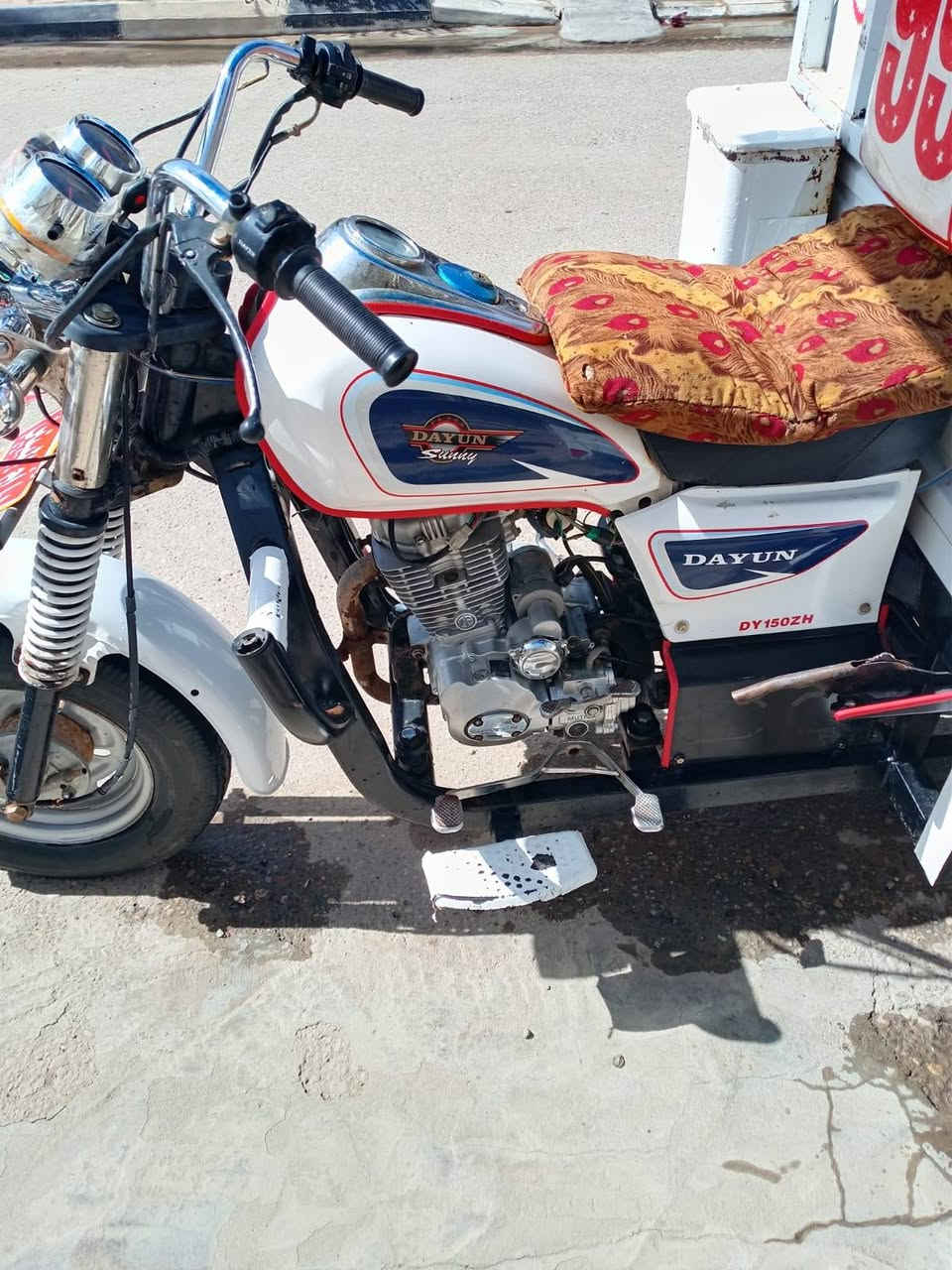 السلام عليكم
ستوته موديل 23 شاصي 17 اوراق أصولي  شغاله سلف هندر كهربائيات جاهزة مكينه مفتوحه ولفات تواير جدد سدر جديد بدي شاصي نضيف كلش لاخياس ولا لحيم مكفوله من كلشي ماعوزة شي السعر مليونين وي سقيفه مكاني ناصريه الاسكان الصناعي مقابيل البوفياض مجمع نور الناضر ***********
