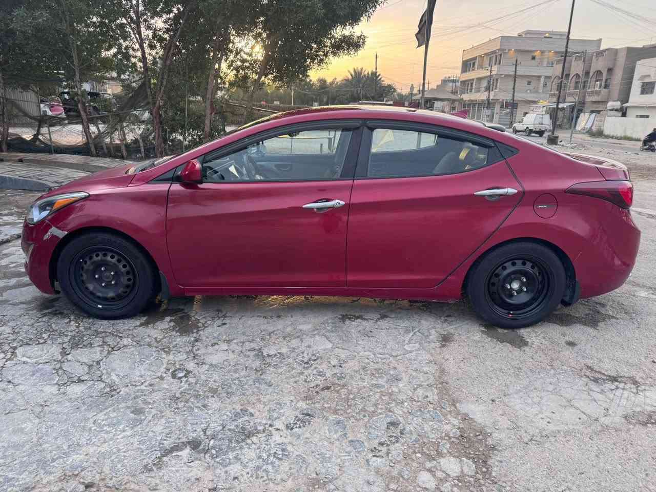 النترا 2016
اللون احمر
رقم بغداد
الحادث : بنيد و جاملغ ما واصل للشاصي / الشاصي سليم مثل ما موضح بالصورة الحادث
محرك كير مكفول
تبريد ثلج
تحكم ستيرن و شاشة السيارة نص فول
رقم بغداد مشروع وطني
ماشية 160 مل
السيارة جاهزة من كل شي
110وبيهة مجال
رقم الهاتف : ***********
العنوان : بغداد شهداء السيدية غير متواجد على لفيس مكلف بنشر
