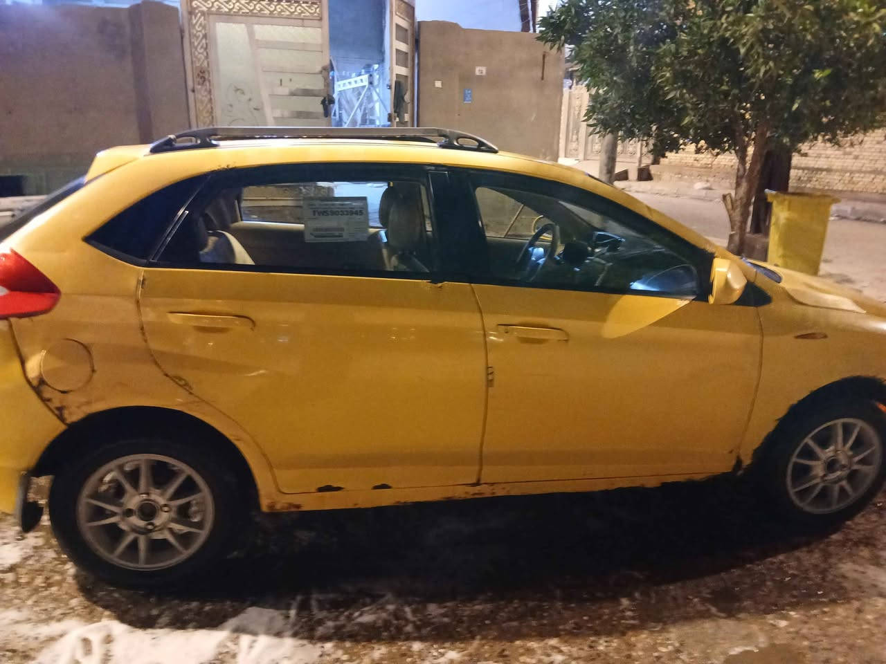 شيري فلاوين ٢٠١٣ وسعرها ٢٠ ورقة وبيها مجال 
اربع تايرات جديدة و حدادية جديدة ناقصها رأس ماشه صفحة وحدة وناقصها ربل شيال مكينة صفحة وحدة وبيها خيسات خفيفة Singapore


**إذا كنت صاحب هذا الإعلان وتريد حذفه لأي سبب، رجاءا أرسل رسالة إلى الدعم الفني**