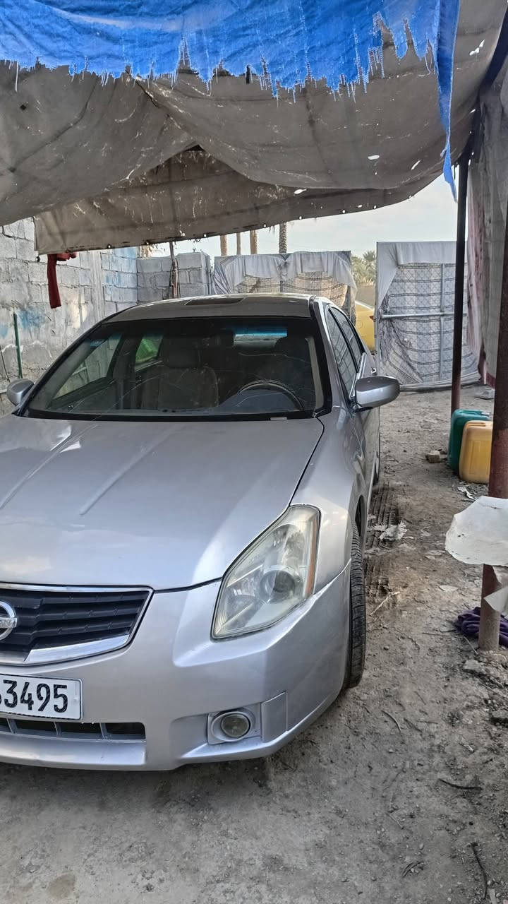 السلام عليكم 

للبيع 

سياره مكسيما وارد امريكي 2008 سياره صبغ عام بيه نواقص  بل دوشمه 
السعر 45 ورقة 

مكان ديالى بعقوبة 
رقم:***********
