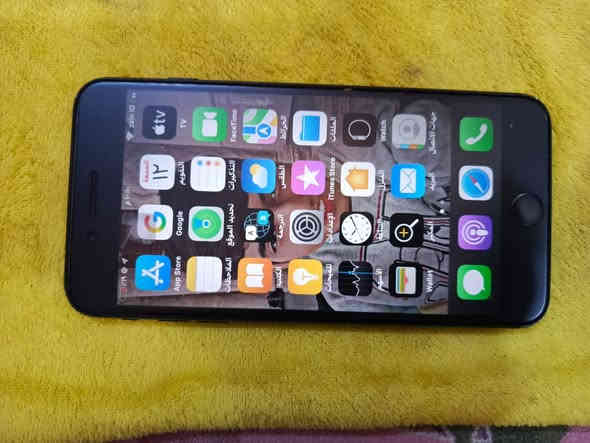 سلام عليكم ايفون 8 بلاص بطاريه 100 امبدله بس اصليه شحن لتفكر بيه بس شغله وحده بيه بل اتصال لاتسمعه ولا يسمعك تصليحه فقط يكلفك 5 الف والسعره 130 لحكو تره بلاش والله رقم الاستفسار ***********
