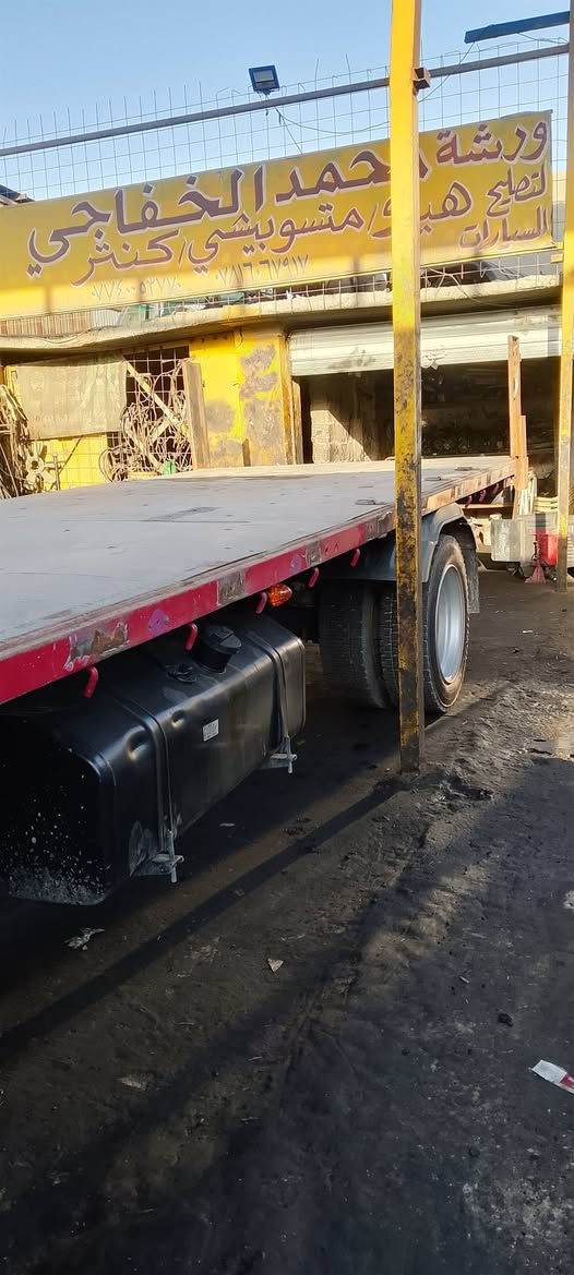بدي البيع عرض 240طول6وربع بغداد جسر ديالى ***********
