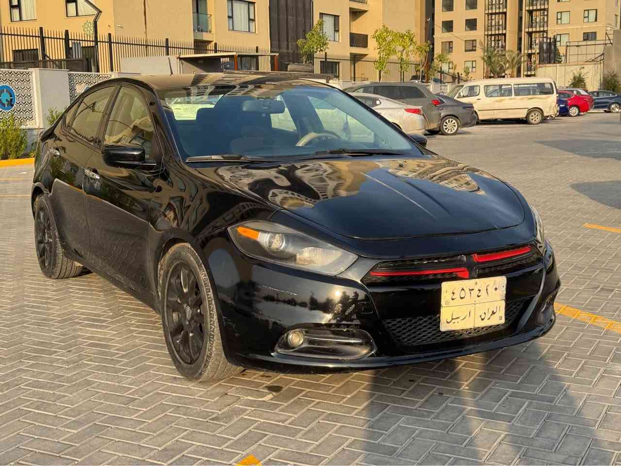 السلام عليكم 
دوج دارت 2016 
حادثها جاملغ وبنيد 
سياره جاهزه بدون نقص 
مكانها بغداد حي الجهاد مواصفات 
محرك 2000
تحكم ستيرن جهتين 
السعر 90 $
رقمي *********** بغداد, العراق
