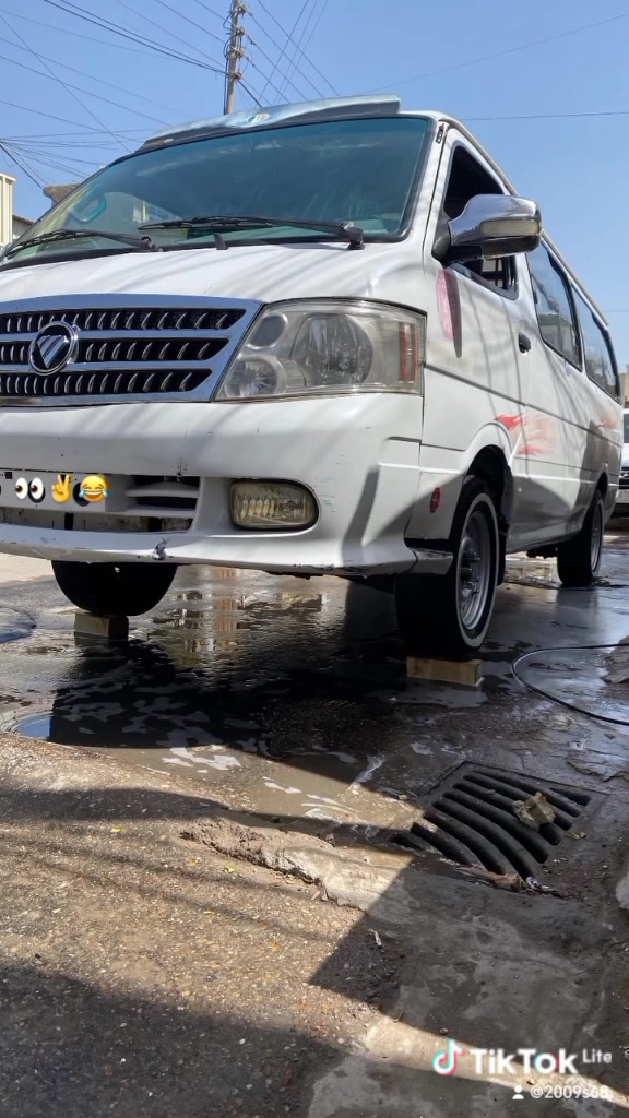 السلام عليكم  فتون للبيع موديل 2009 رقم انكليزي تحويل ثاني يوم المكينه بيهه خيط تبيخير سعره 50 وبيهه مجال بسيط  مكاني بغداد حي الجهاد لاستفسار الرقم ***********
