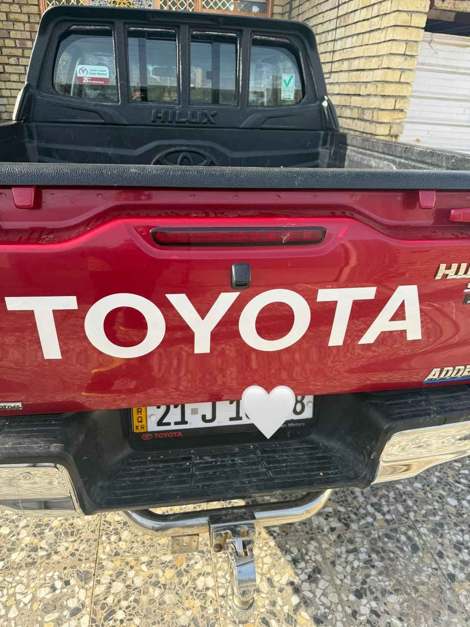 بيكم هايلوكس موديل 2022 ماشية 47 السعر 280 وبيها مجال حك الجية        للتواصل ***********
