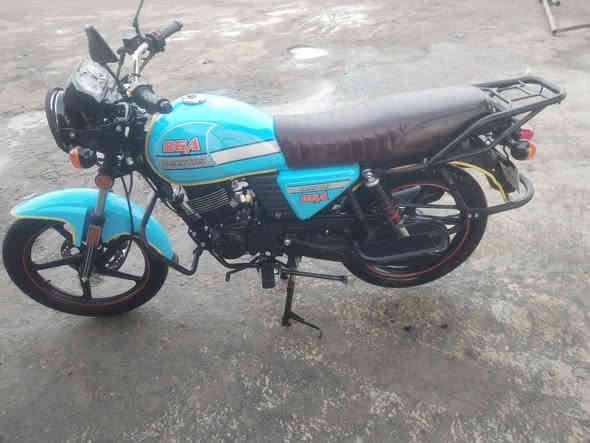 دايوان موديل 25 مستخدم شيء قليل اخو الزيرو اوراق سحب مكان ديالى خالص السعر 1,450 ***********
