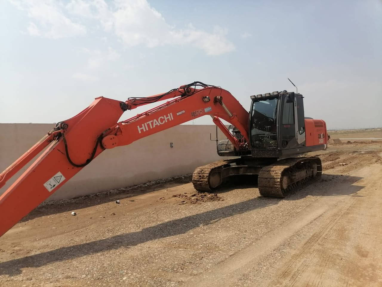 للبيع مكينه ٤ سندر موديل ٢٠١٤رقم واصط 
مكان ديالى كنعان للستفسار
‏‪***********‬‏
