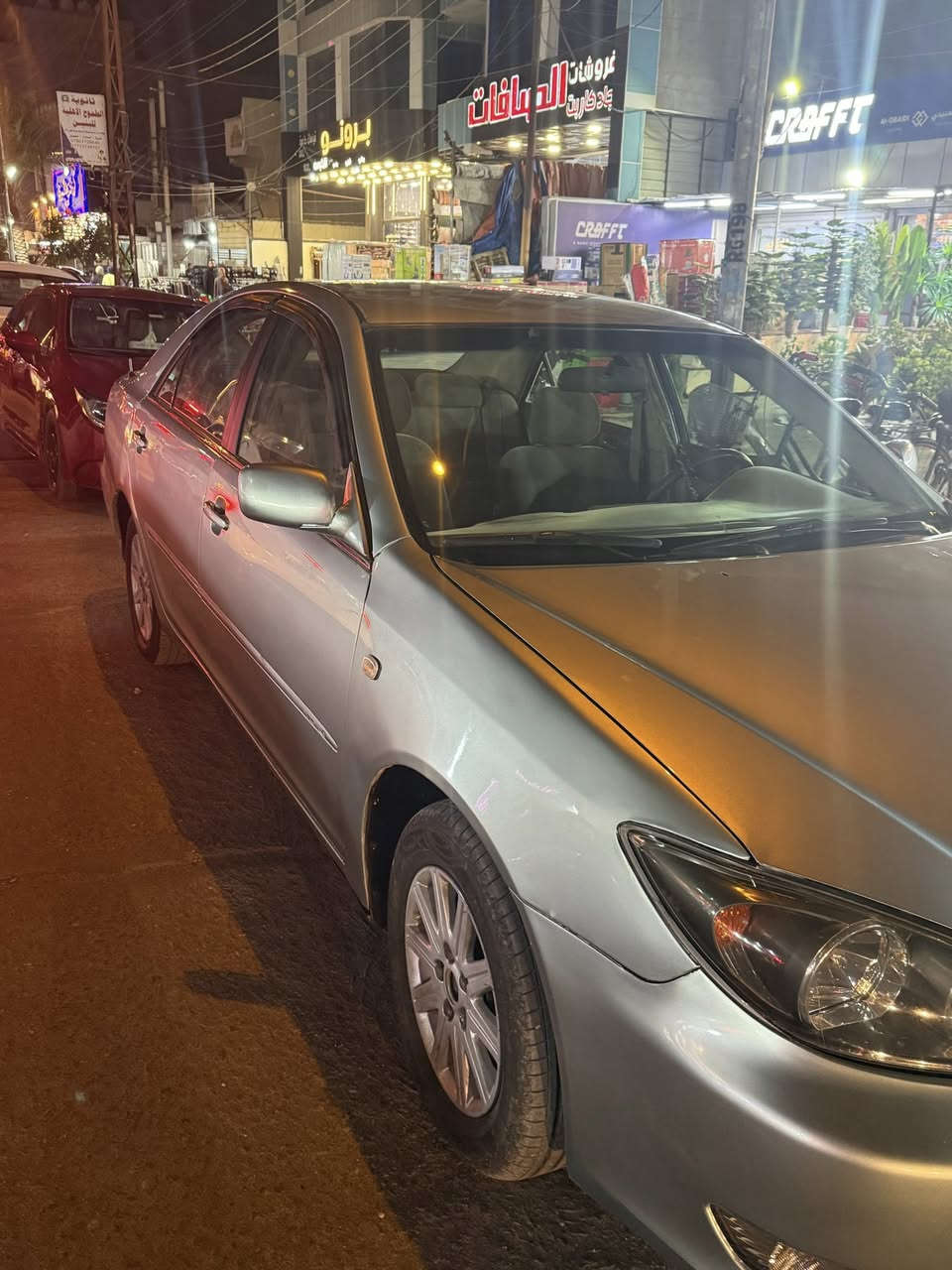 كامري 2005
بيه طخات ومصبوغه عام كير مكينه 
تبريد صدر تاير جديد كله بشرط جاهز للاخير
تحويل او وكاله ثاني يوم مكان السياره 
 بغداد العامريه
السعر 88 وبيه مجال
***********
