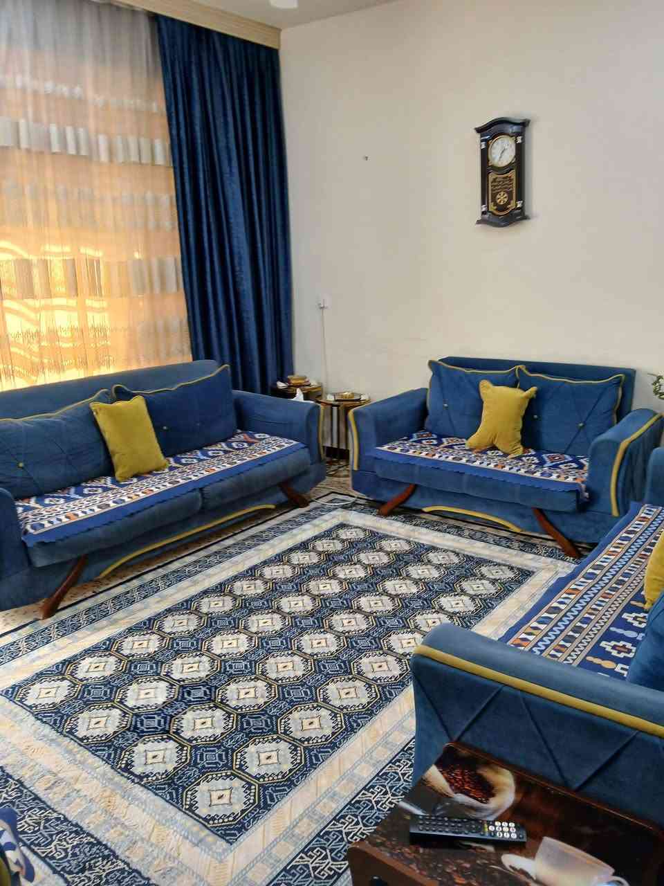 تخم ١٠ مقاعد تركي ينكلب سرير نضيف مكاني بغداد الدوره سعره ٤٥٠ بيه مجال لتواصل ***********
